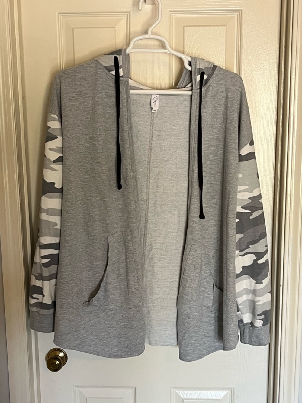 Gray Open-Front Hoodie with Gray Camo Sleeves